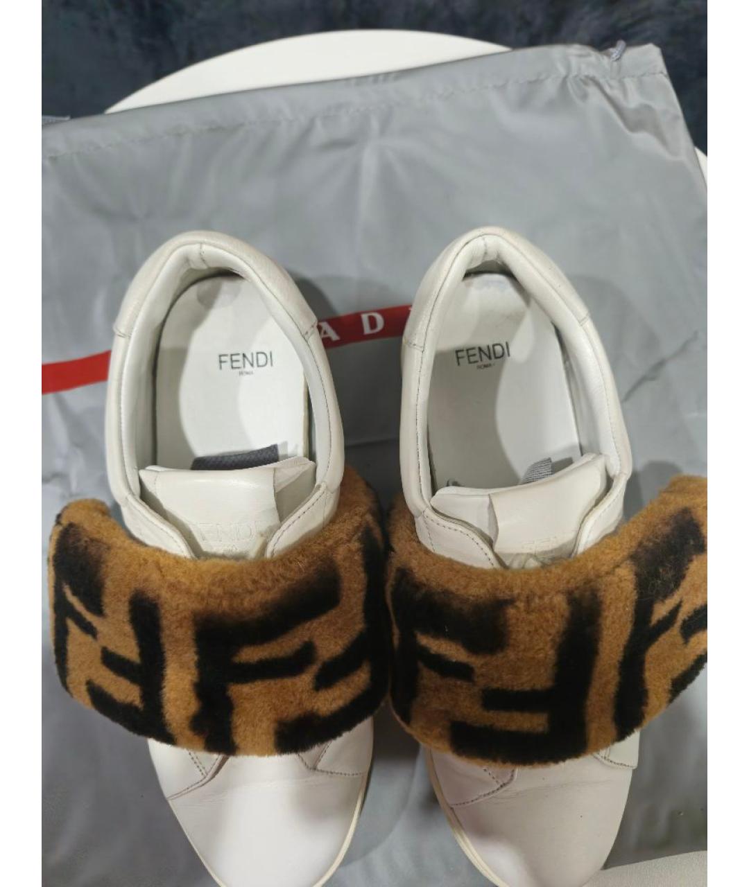 FENDI Белые кожаные кеды, фото 3