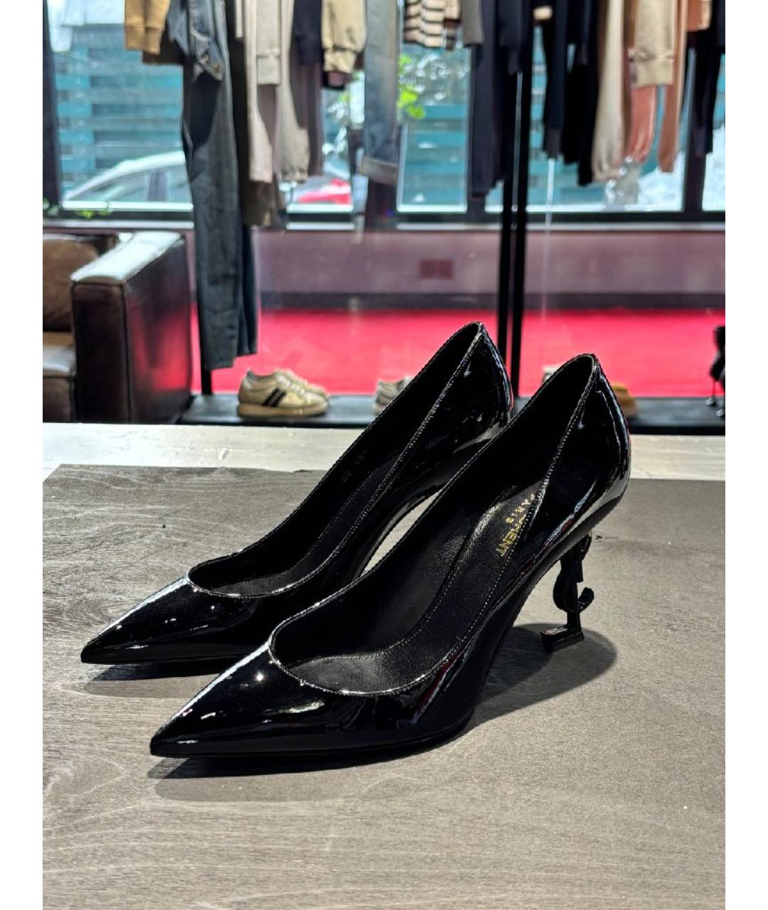 SAINT LAURENT Черные туфли из лакированной кожи, фото 2