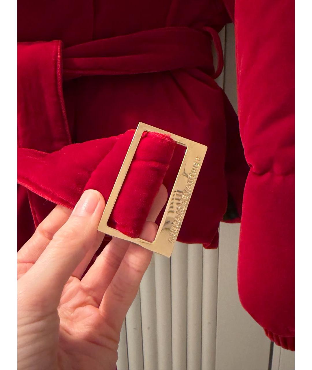 ALEXANDRE VAUTHIER Красный бархатный пуховик, фото 8