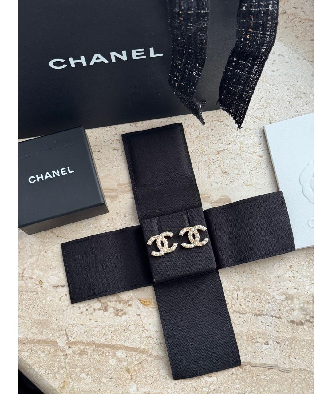 CHANEL Золотые металлические серьги, фото 2