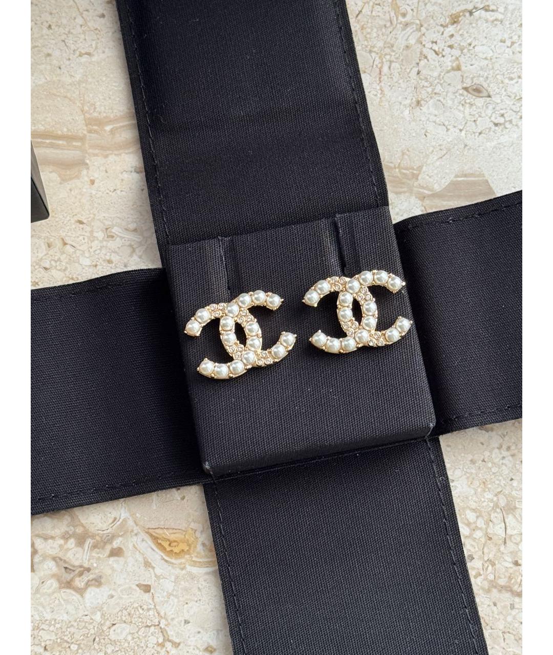 CHANEL Золотые металлические серьги, фото 8