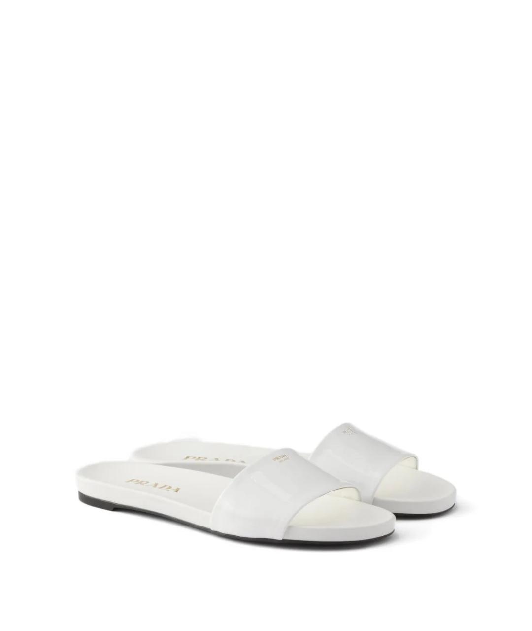 PRADA Белые шлепанцы из лакированной кожи, фото 3