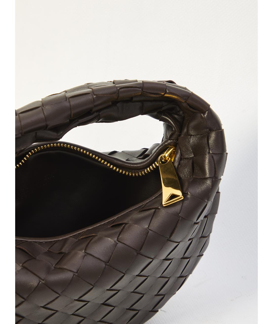 BOTTEGA VENETA Коричневая кожаная сумка с короткими ручками, фото 4