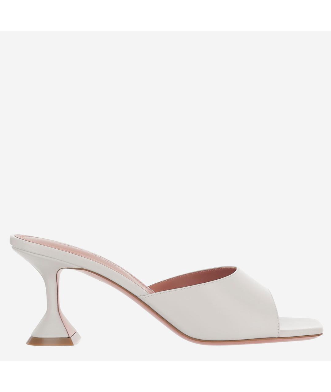 Amina Muaddi Белые кожаные мюли, фото 5