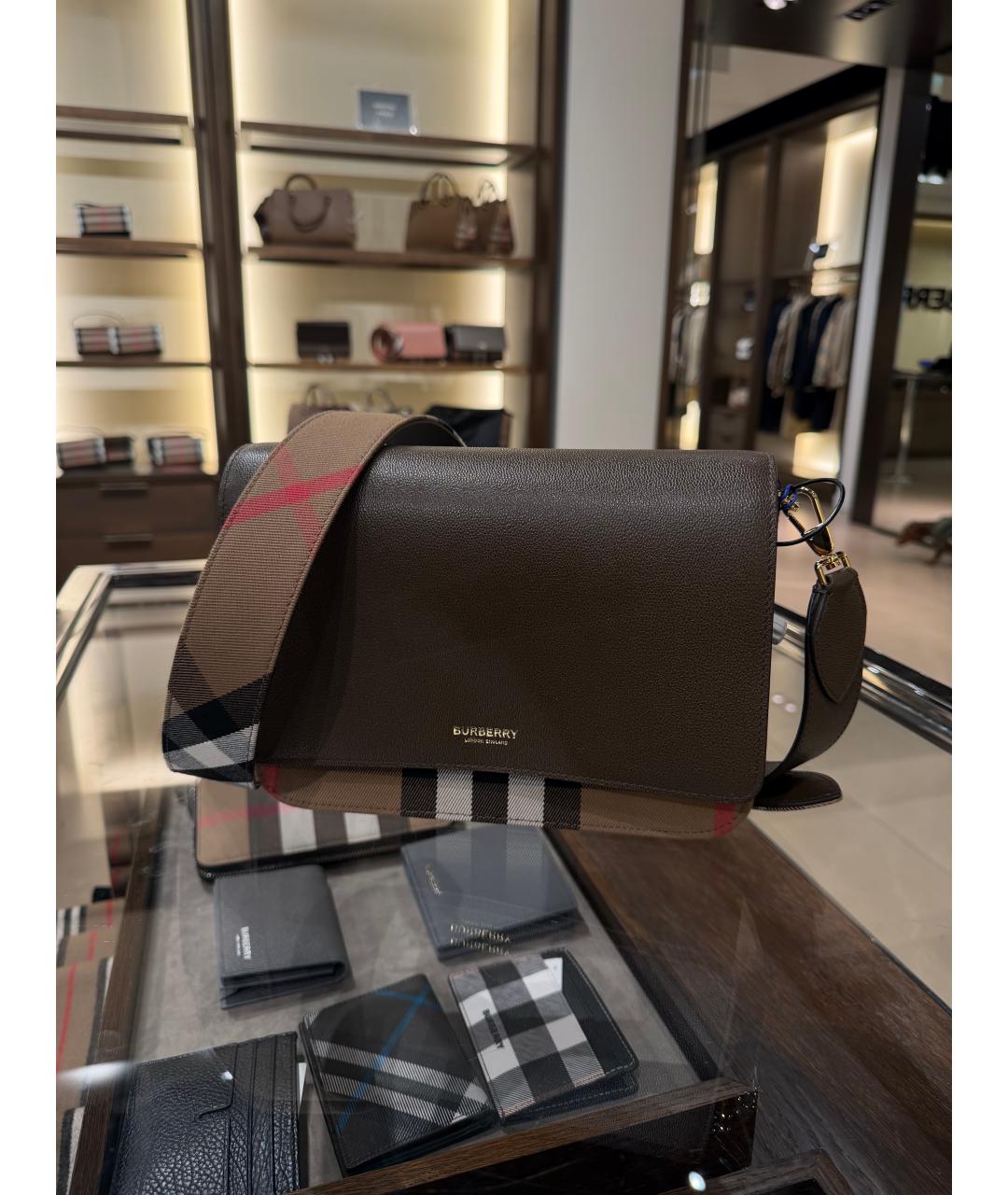 BURBERRY Коричневая кожаная сумка через плечо, фото 5