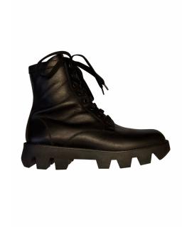 PRADA Ботинки