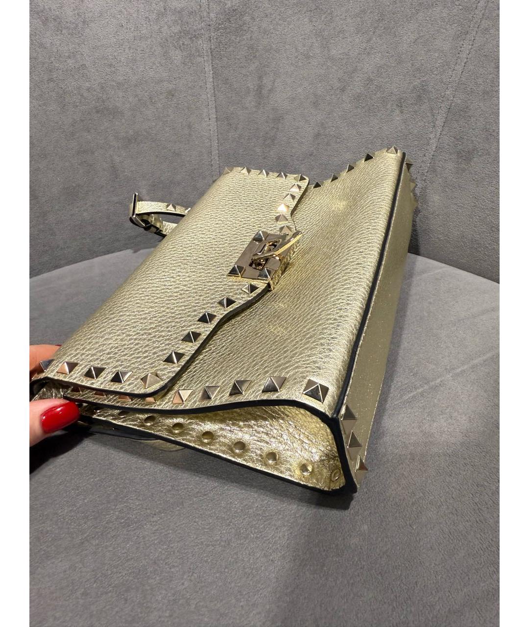 VALENTINO Золотая кожаная сумка через плечо, фото 5