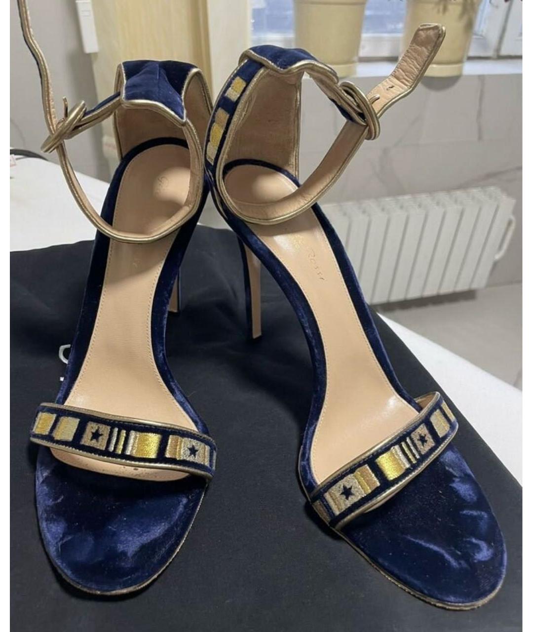 GIANVITO ROSSI Темно-синие бархатные босоножки, фото 3