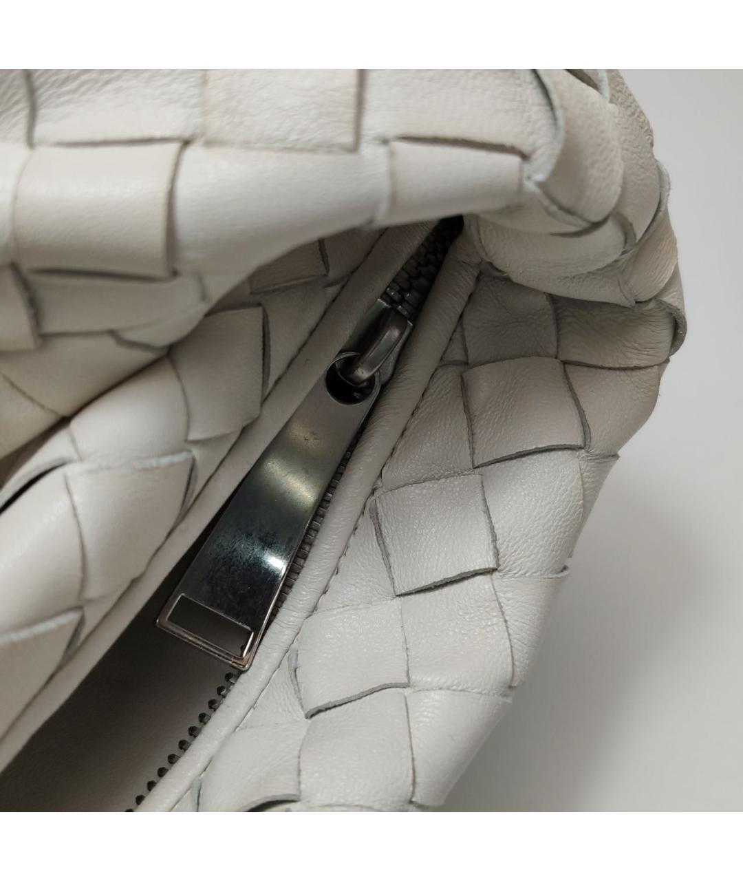 BOTTEGA VENETA Белая кожаная сумка с короткими ручками, фото 8