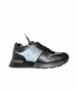 LOUIS VUITTON Низкие кроссовки / кеды