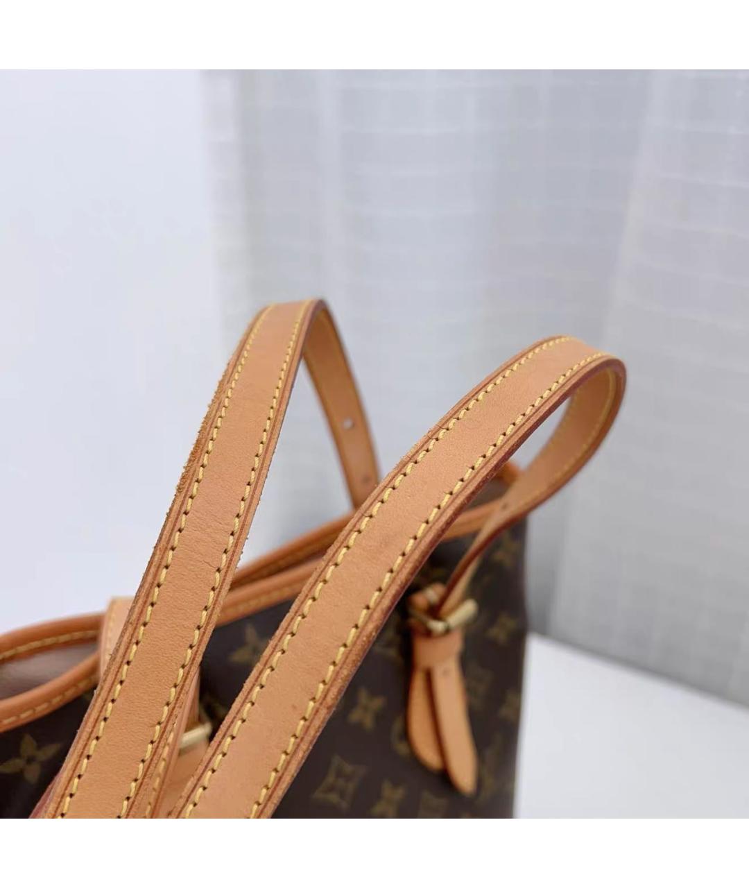 LOUIS VUITTON Коричневая кожаная сумка с короткими ручками, фото 6