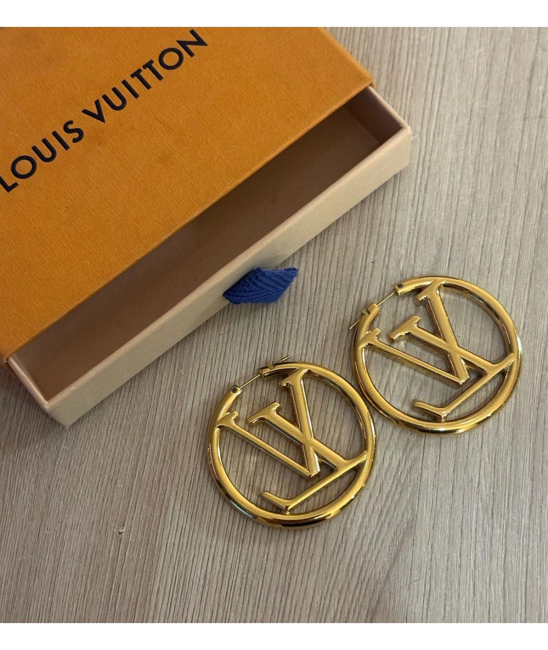 LOUIS VUITTON Золотые металлические серьги, фото 2