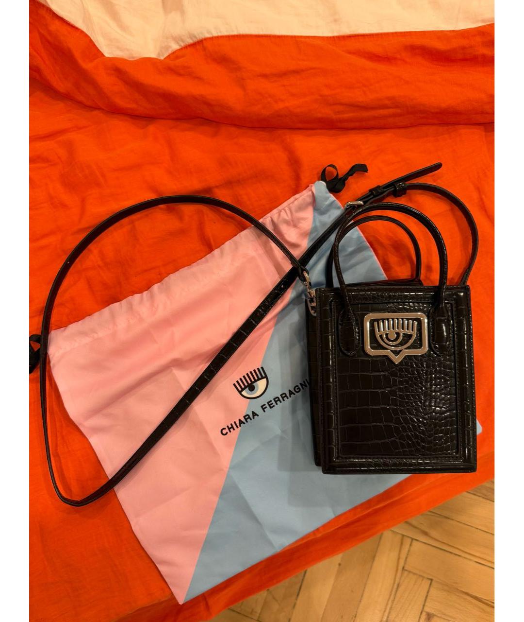 CHIARA FERRAGNI Черная сумка через плечо из искусственной кожи, фото 2
