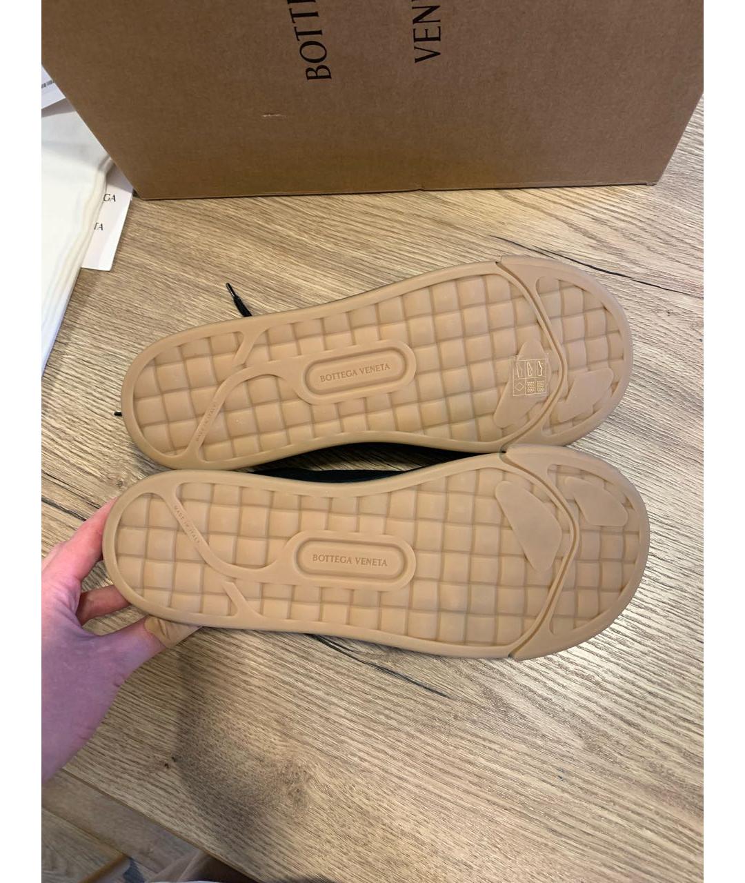 BOTTEGA VENETA Черные текстильные низкие кроссовки / кеды, фото 5