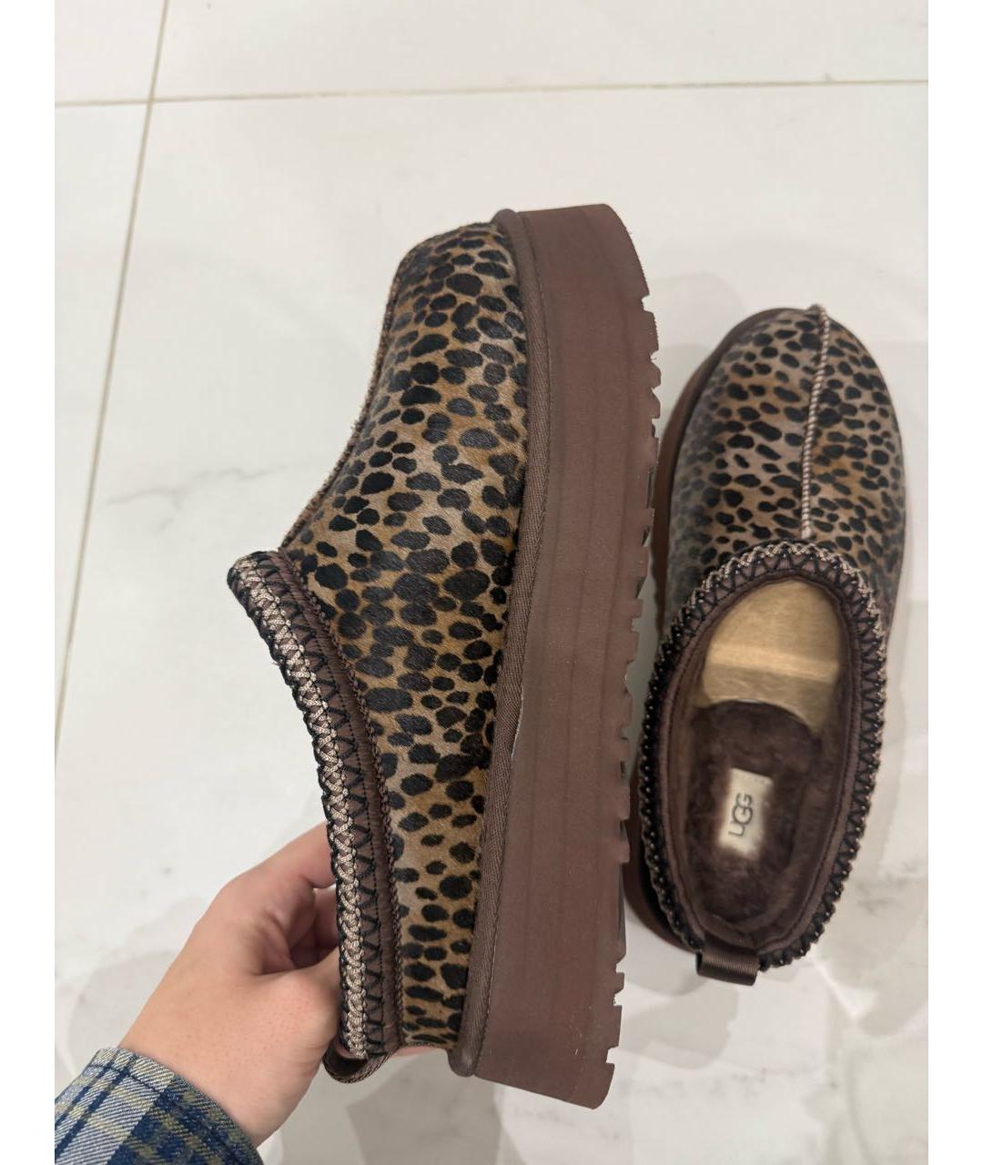 UGG AUSTRALIA Коричневые замшевые сабо, фото 9