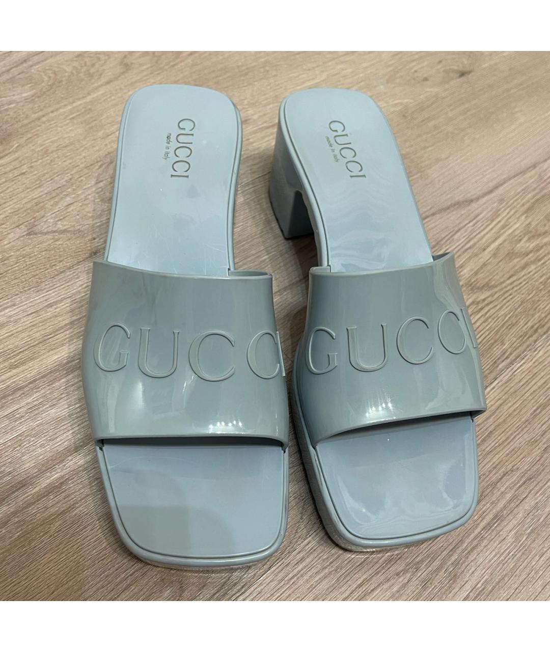GUCCI Голубые резиновые босоножки, фото 2