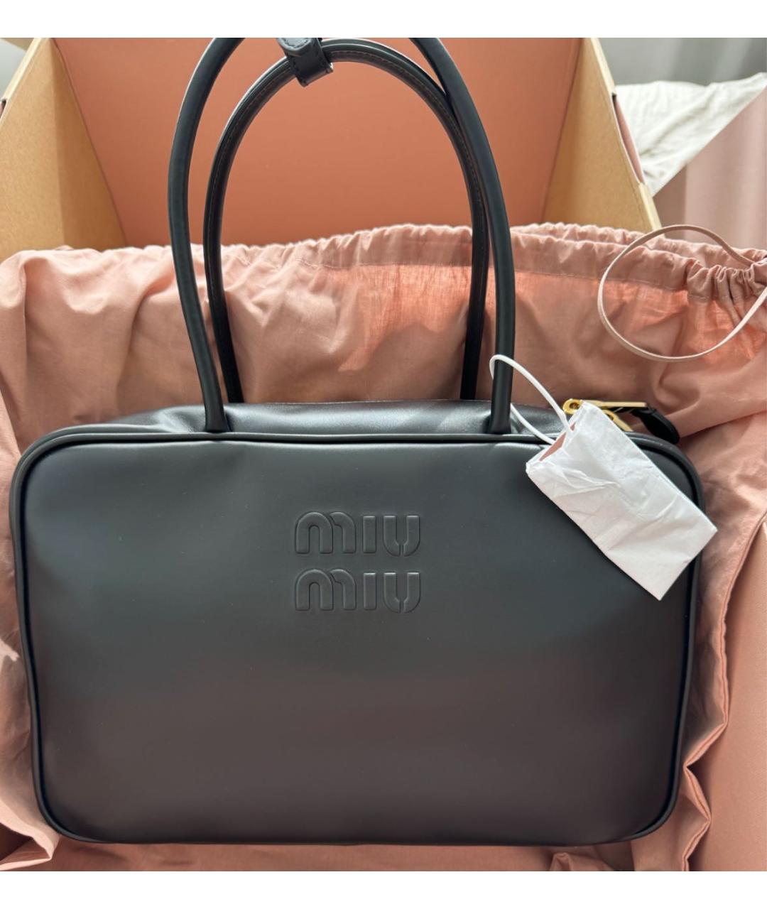 MIU MIU Черная кожаная сумка с короткими ручками, фото 5