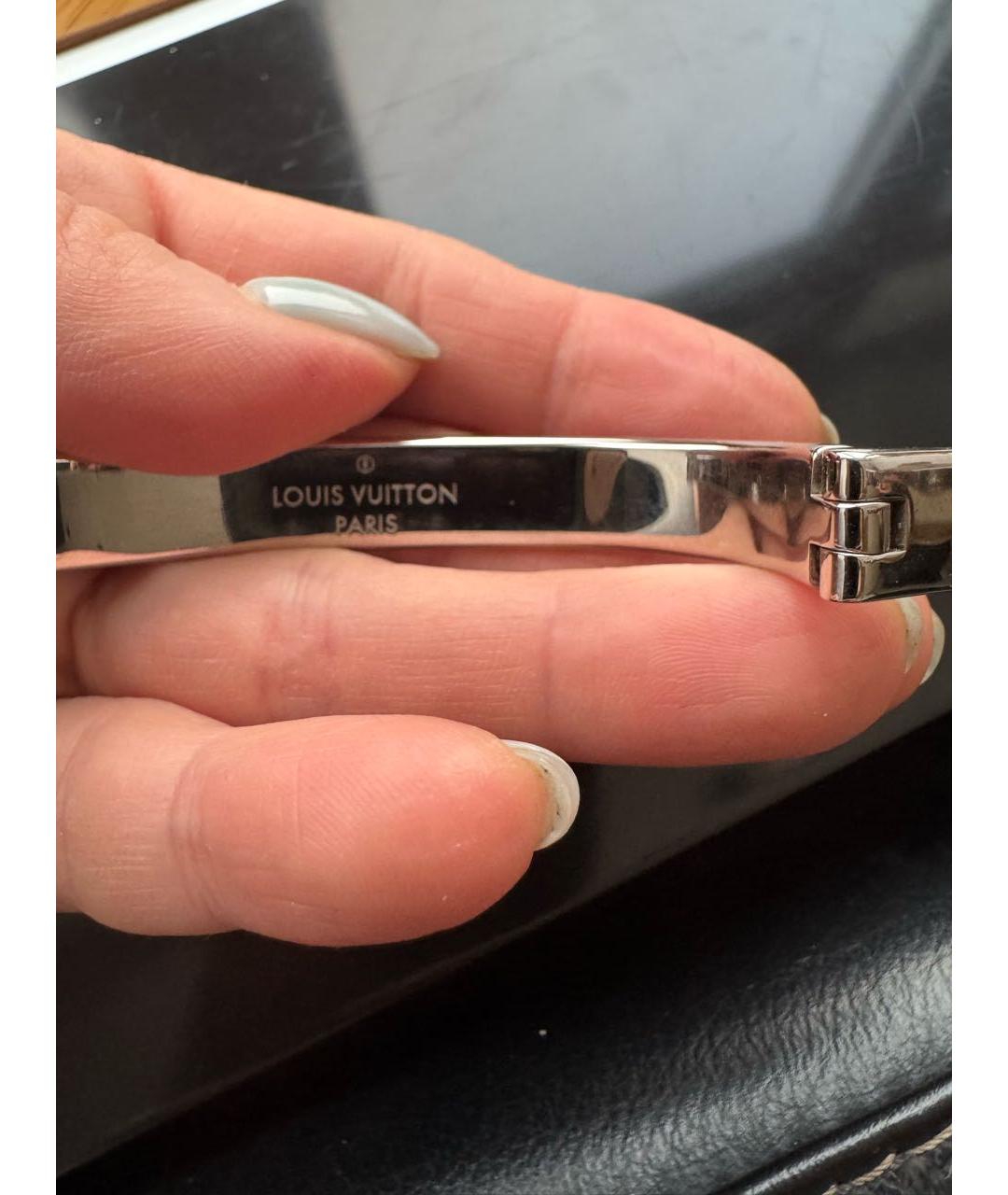 LOUIS VUITTON Серебрянный металлический браслет, фото 6