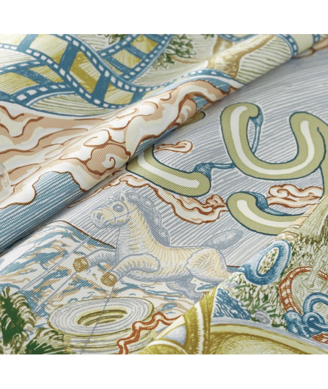 HERMES Зеленый шелковый платок, фото 2