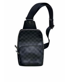 LOUIS VUITTON Сумка на плечо