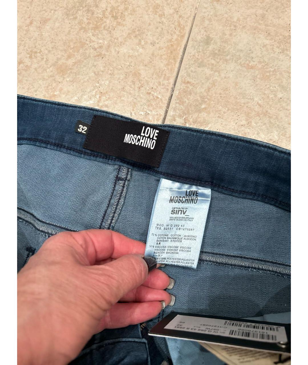 LOVE MOSCHINO Синие хлопко-эластановые прямые джинсы, фото 3