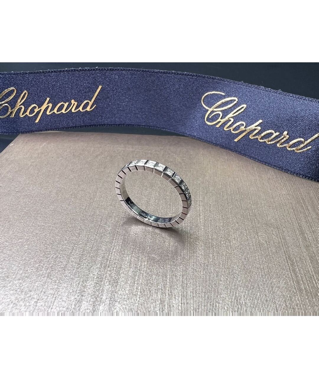 CHOPARD Серое кольцо из белого золота, фото 4