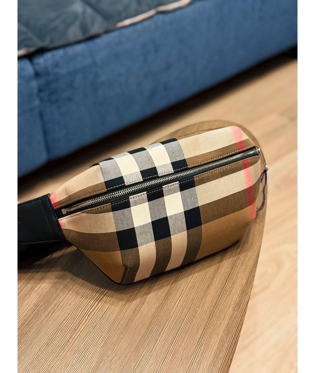 BURBERRY Бежевая поясная сумка, фото 3