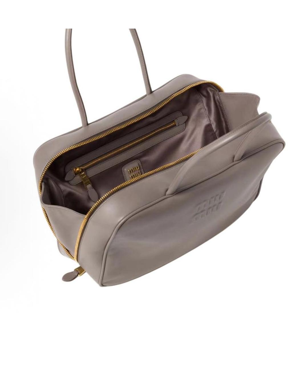 MIU MIU Серая кожаная сумка с короткими ручками, фото 3