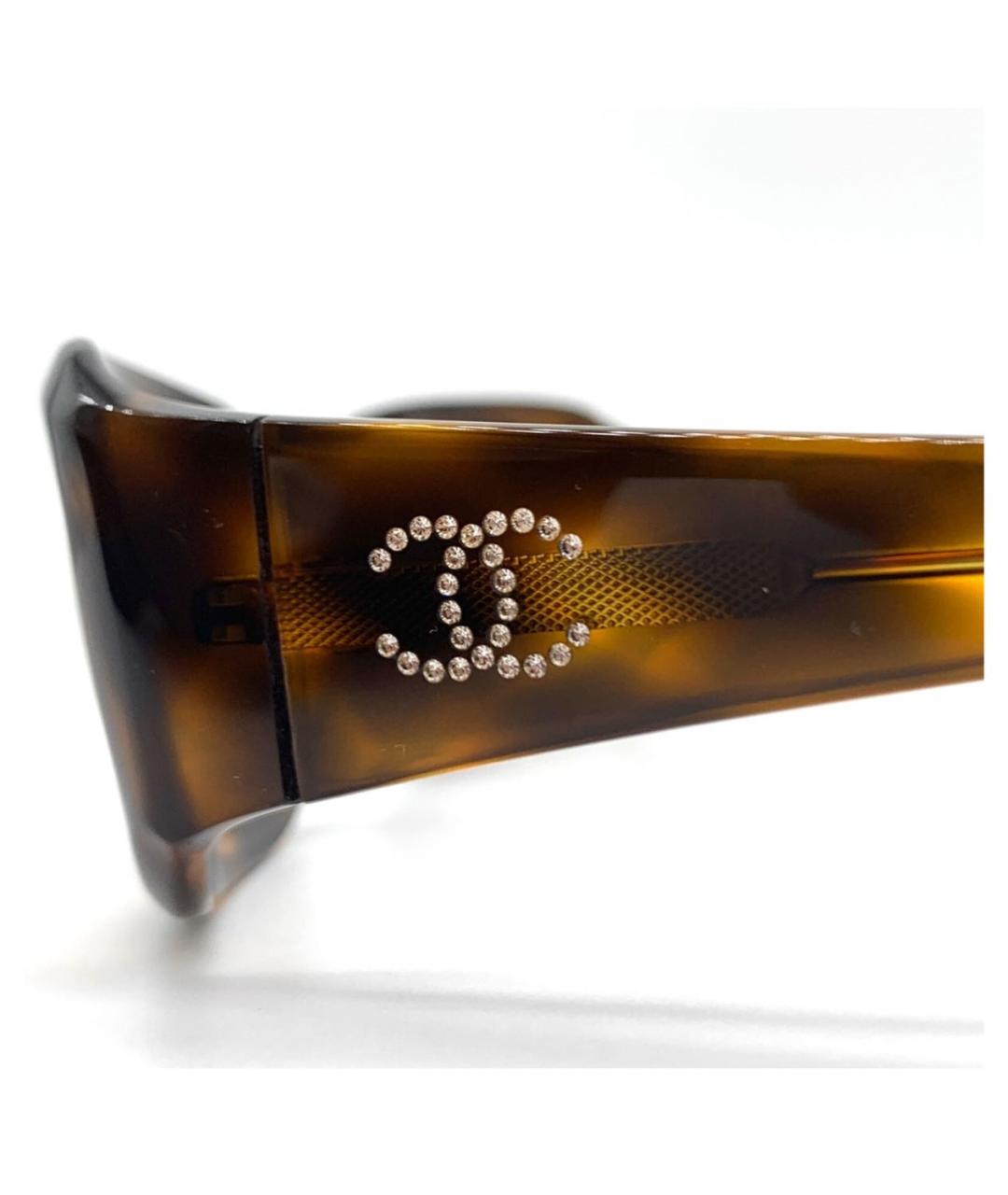 CHANEL Коричневые пластиковые солнцезащитные очки, фото 5