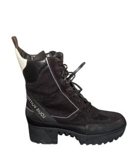 LOUIS VUITTON Ботинки