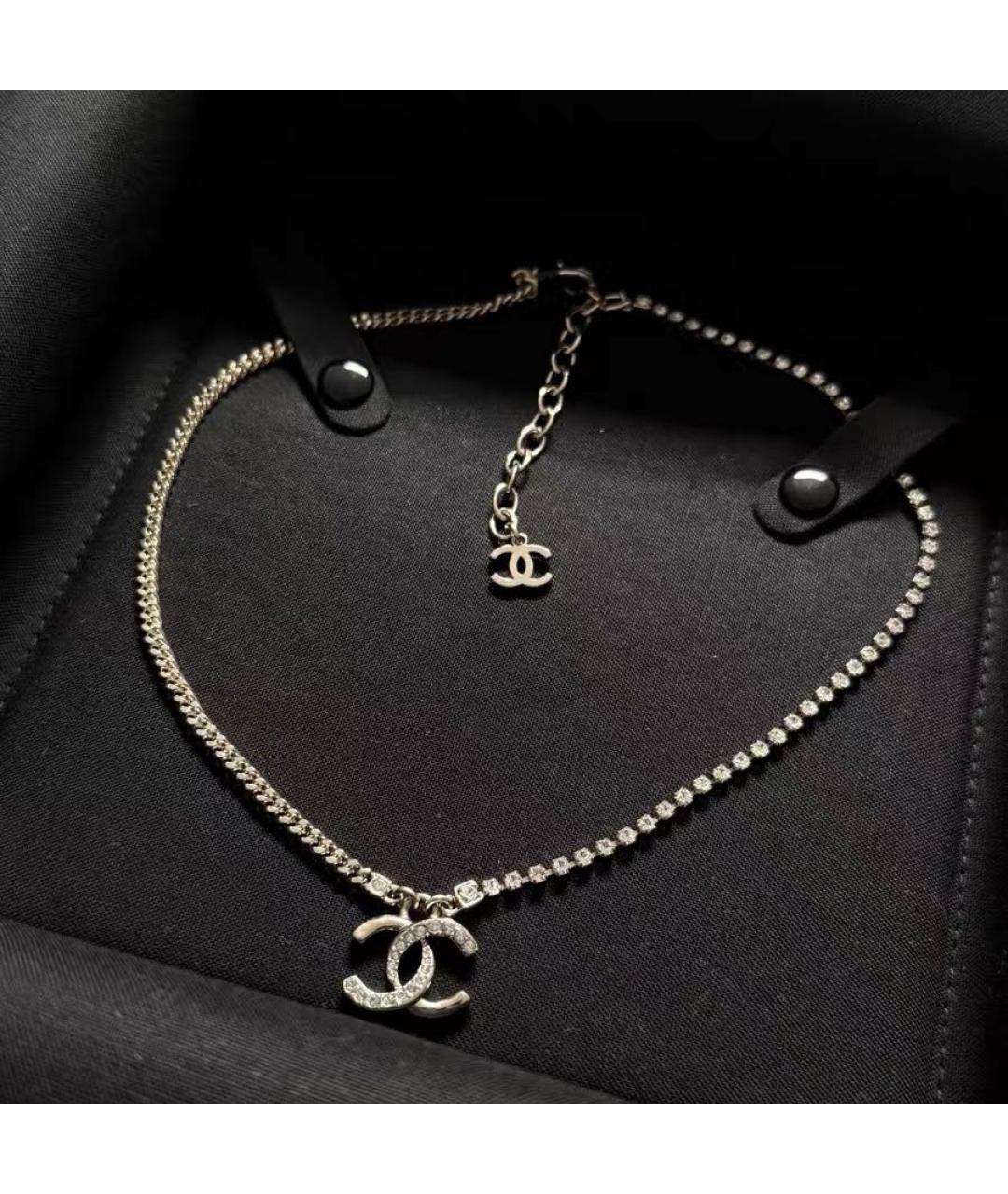 CHANEL Серебряная металлическая подвеска, фото 2