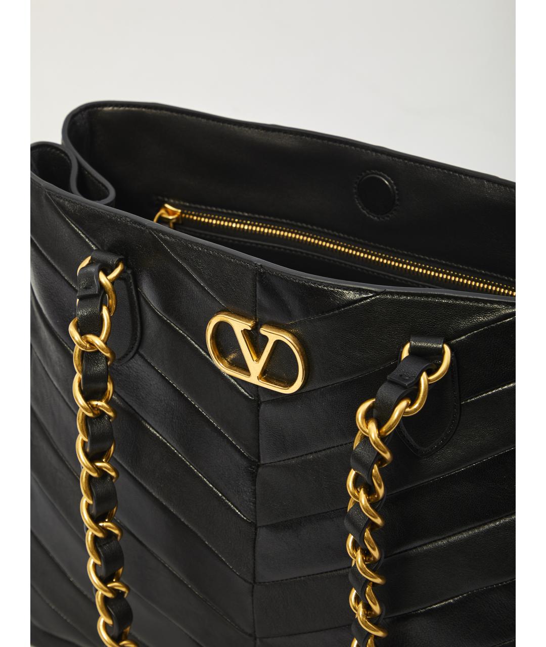 VALENTINO Черная кожаная сумка тоут, фото 4