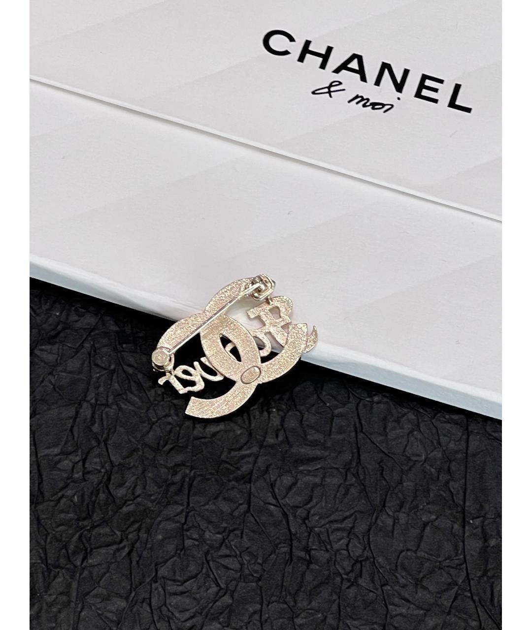 CHANEL Золотая металлическая булавка / брошь, фото 2