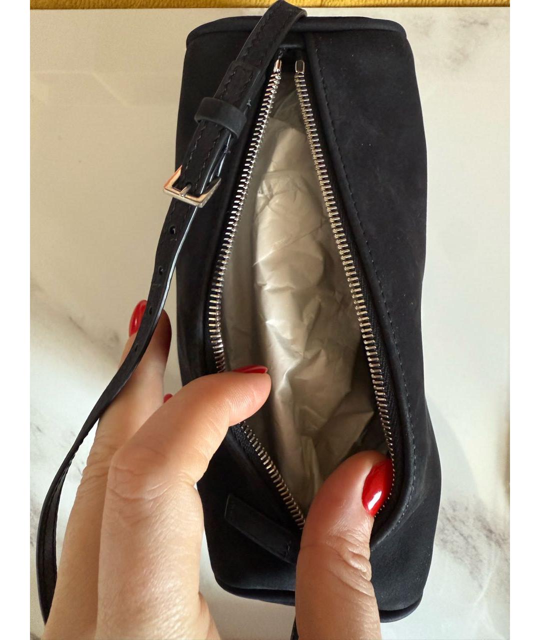 THE ROW Черная замшевая сумка с короткими ручками, фото 6