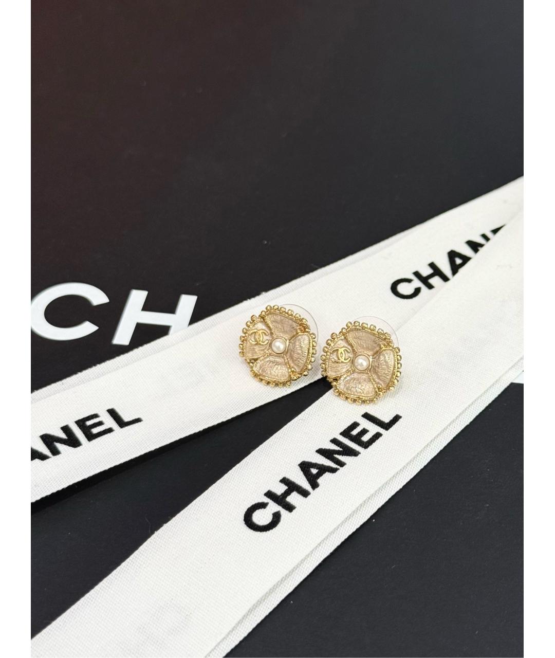 CHANEL Золотые металлические серьги, фото 7