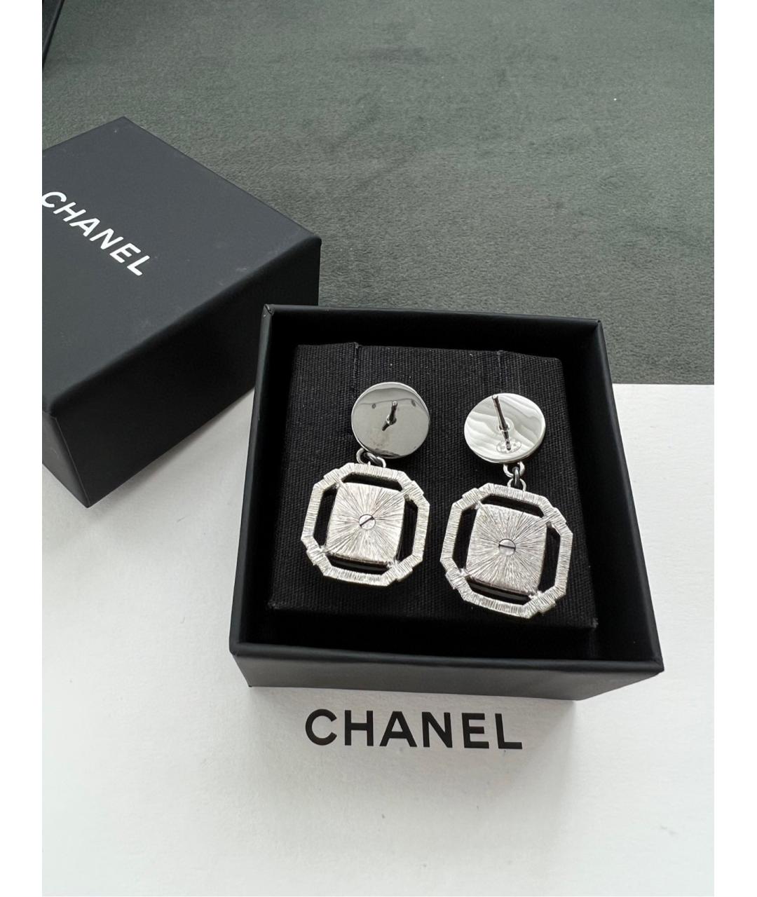 CHANEL Серебряные металлические серьги, фото 2