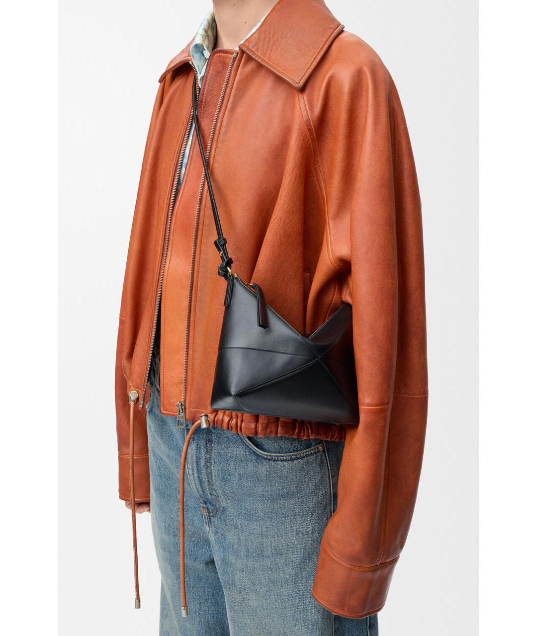 LOEWE Черная кожаная сумка через плечо, фото 3