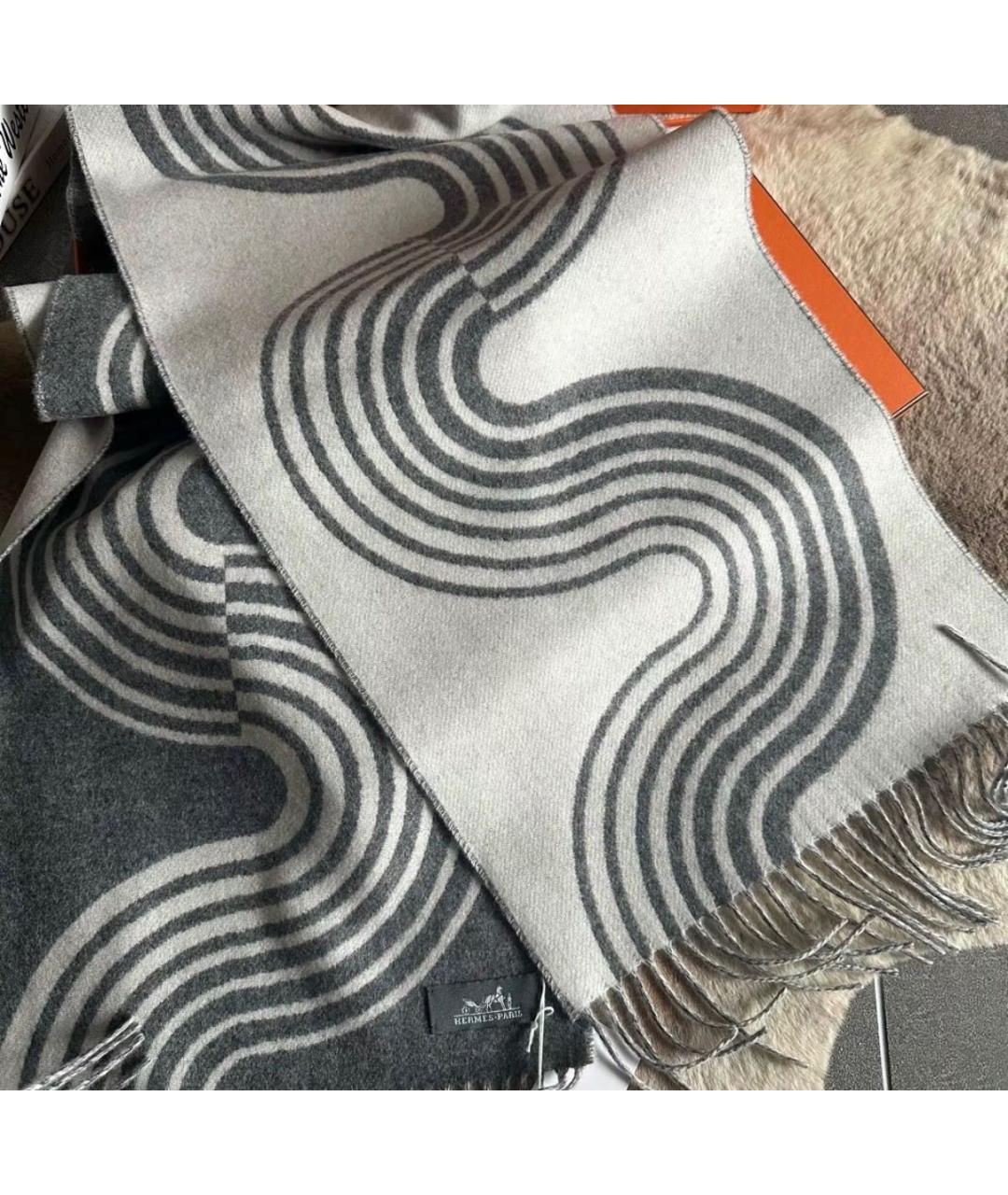 HERMES Серый кашемировый шарф, фото 2