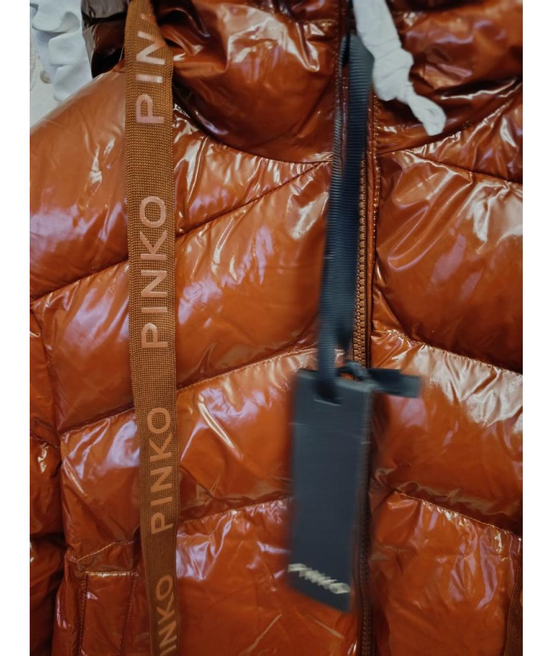 PINKO Коричневый полиэстеровый пуховик, фото 3