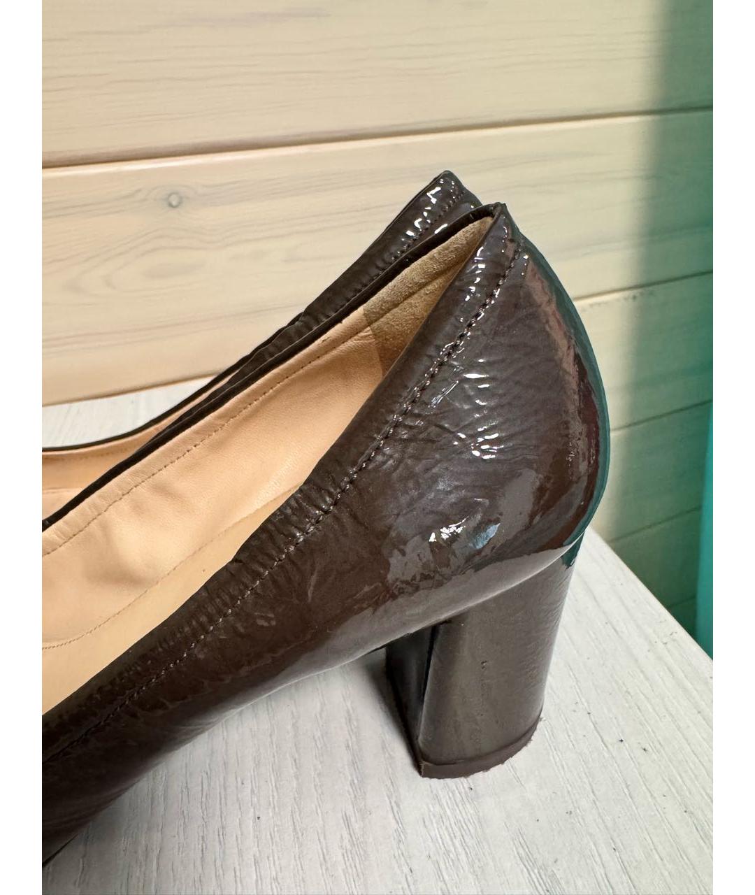 PRADA Бежевые туфли из лакированной кожи, фото 6