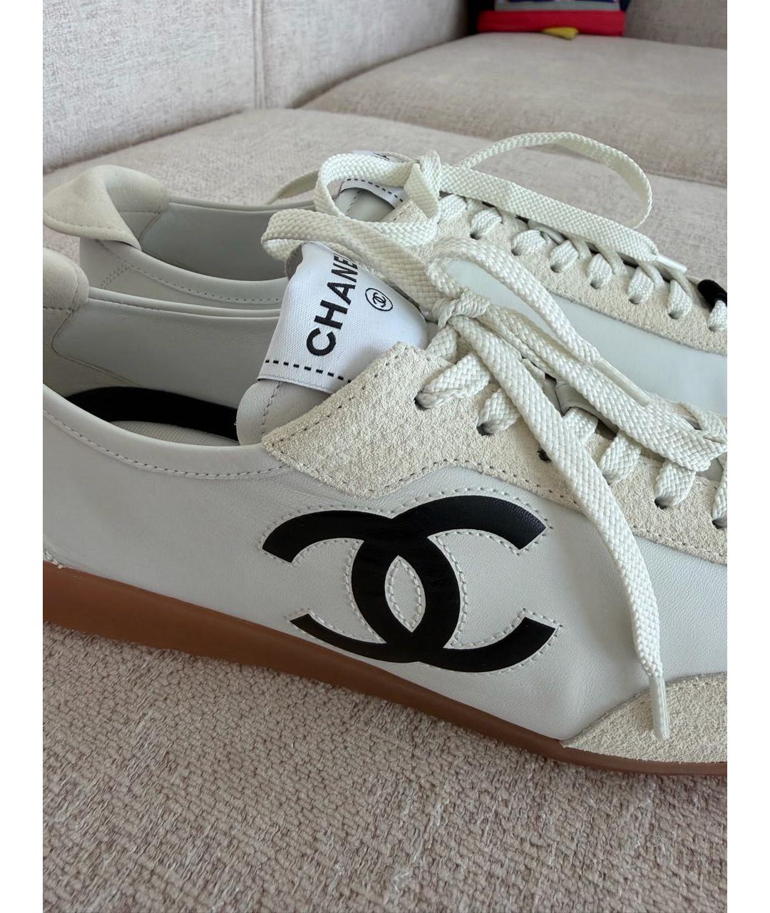 CHANEL Белые кожаные кеды, фото 4