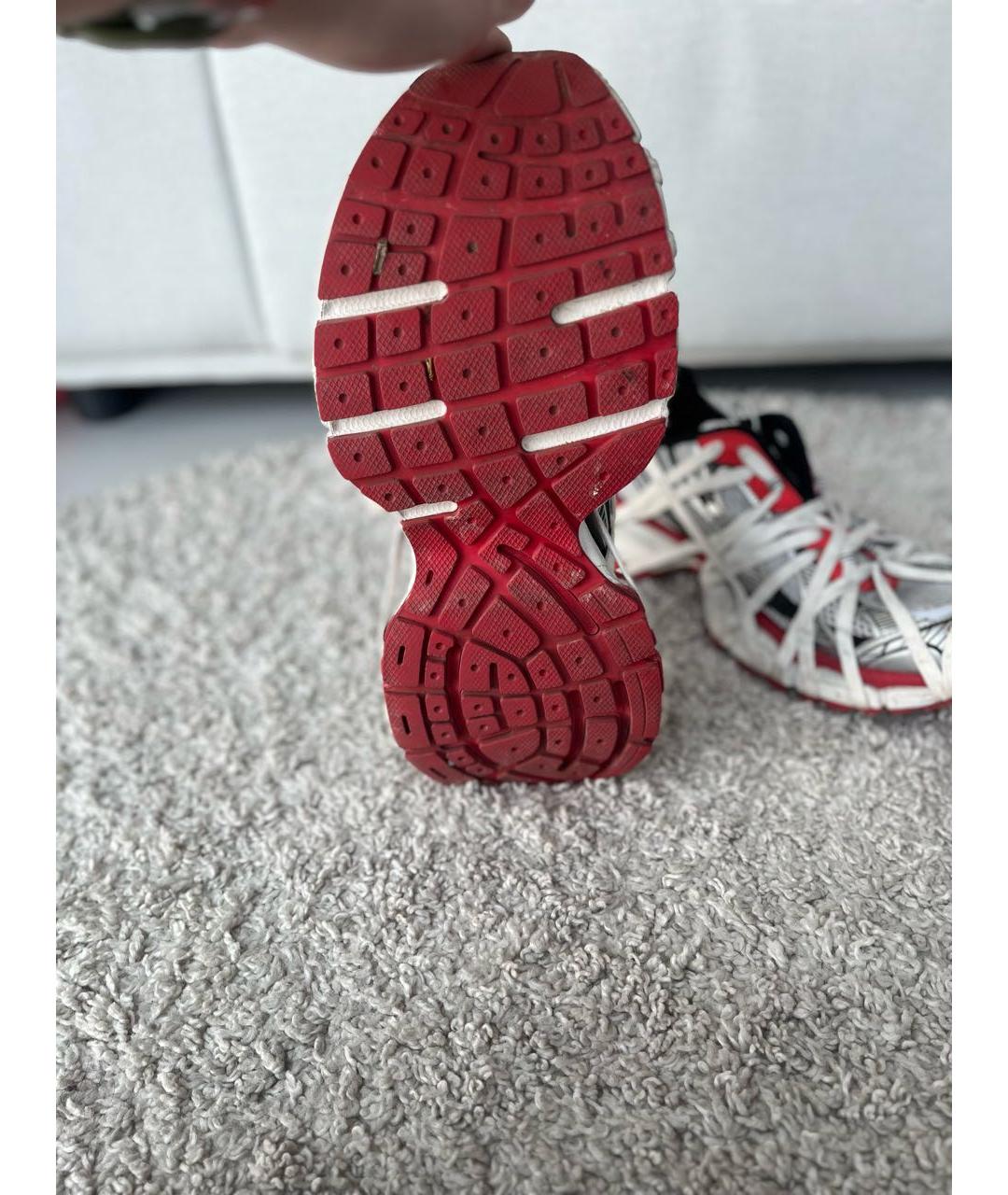 BALENCIAGA Белые кожаные низкие кроссовки / кеды, фото 5