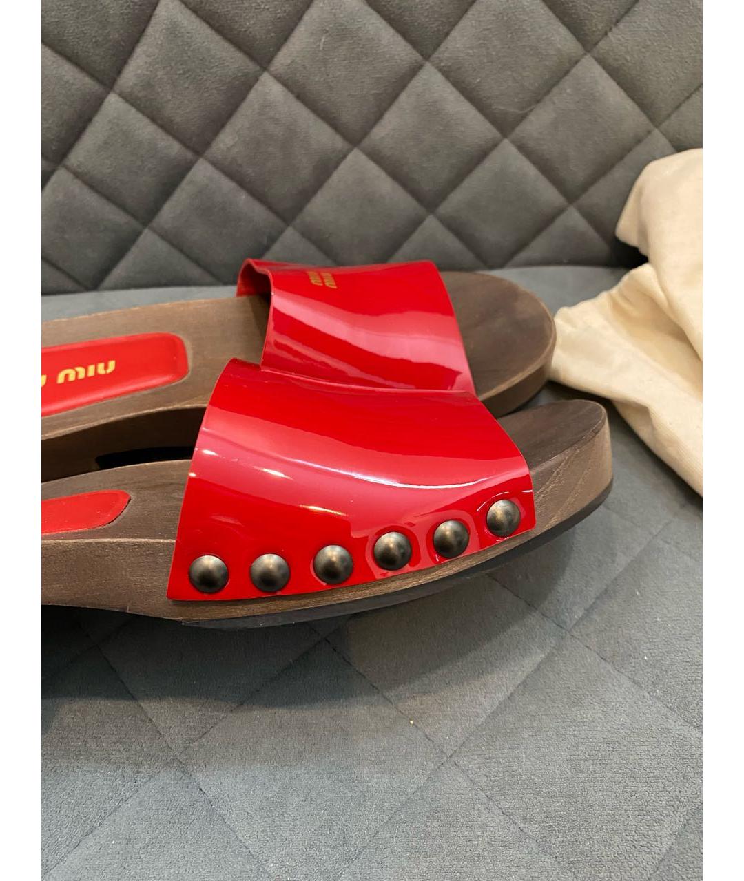 MIU MIU Мульти шлепанцы, фото 5