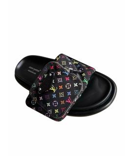 LOUIS VUITTON Шлепанцы