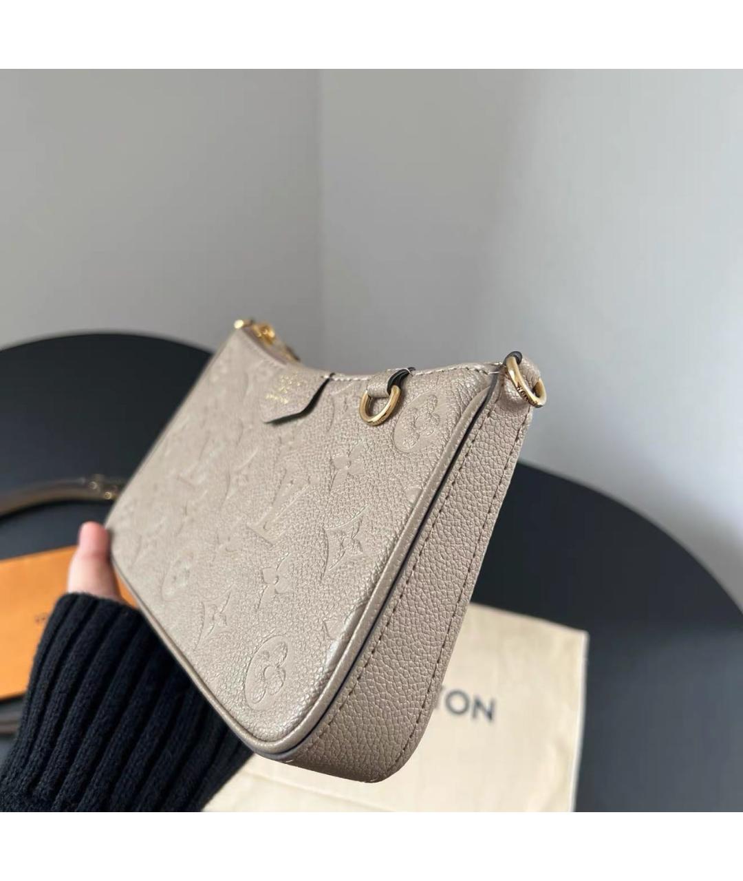 LOUIS VUITTON Бежевая кожаная сумка через плечо, фото 3