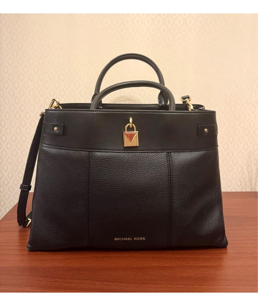 MICHAEL KORS Черная кожаная сумка с короткими ручками, фото 6