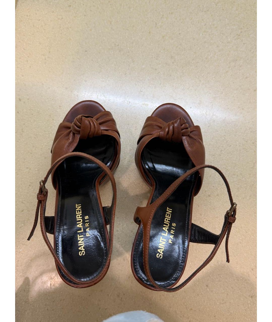 SAINT LAURENT Коричневые кожаные босоножки, фото 3