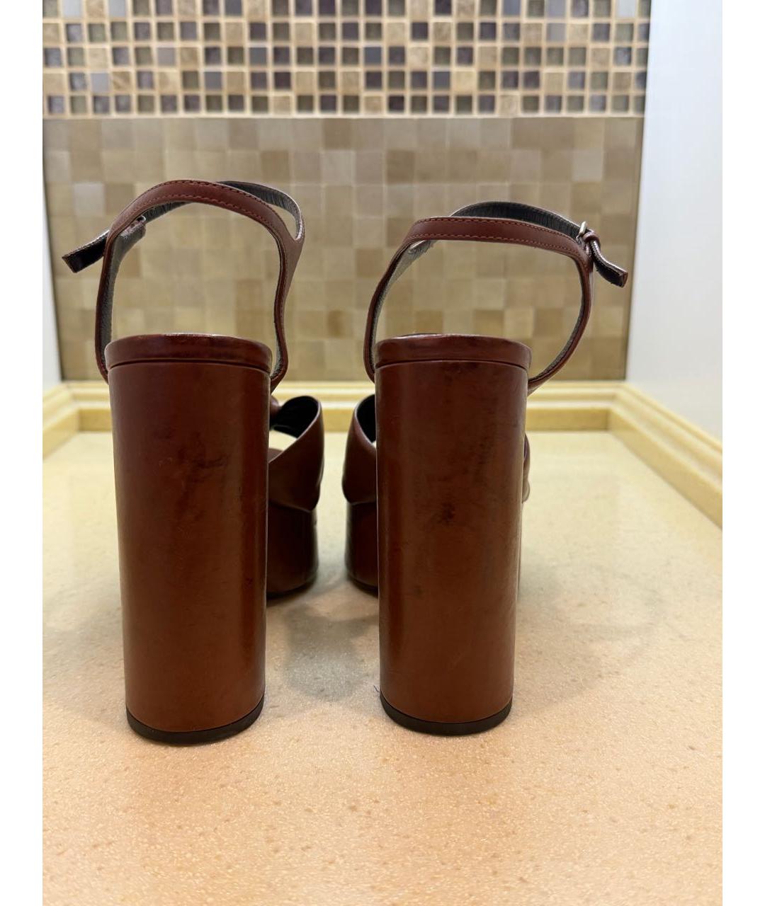 SAINT LAURENT Коричневые кожаные босоножки, фото 4