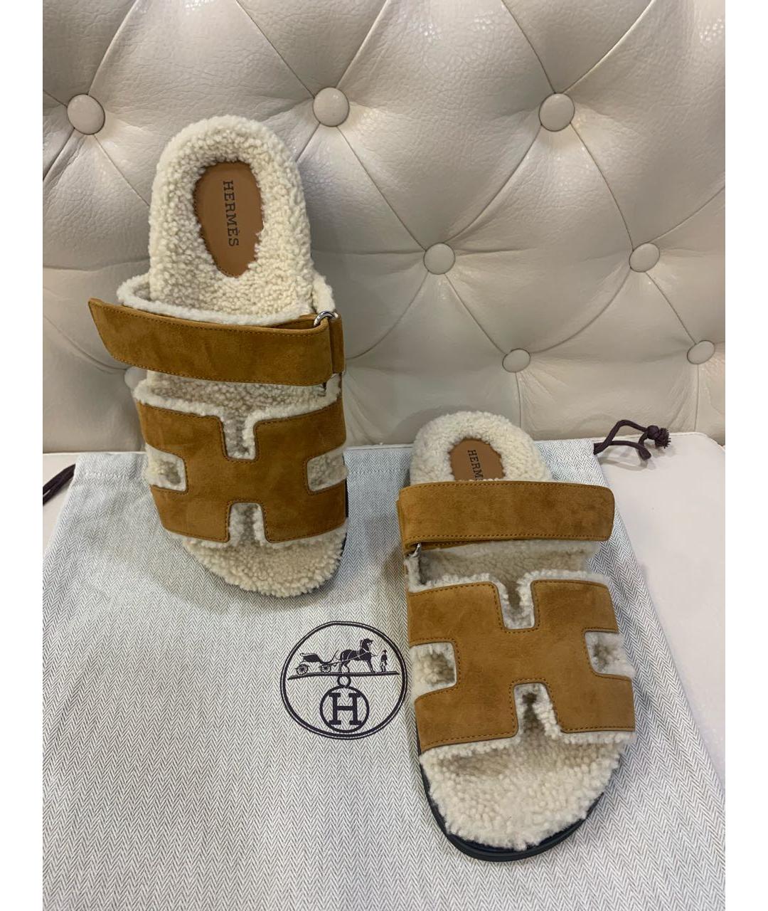 HERMES Горчичные замшевые шлепанцы, фото 7