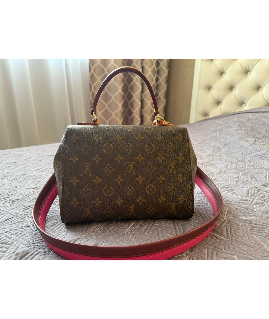 LOUIS VUITTON Коричневая сумка с короткими ручками, фото 3